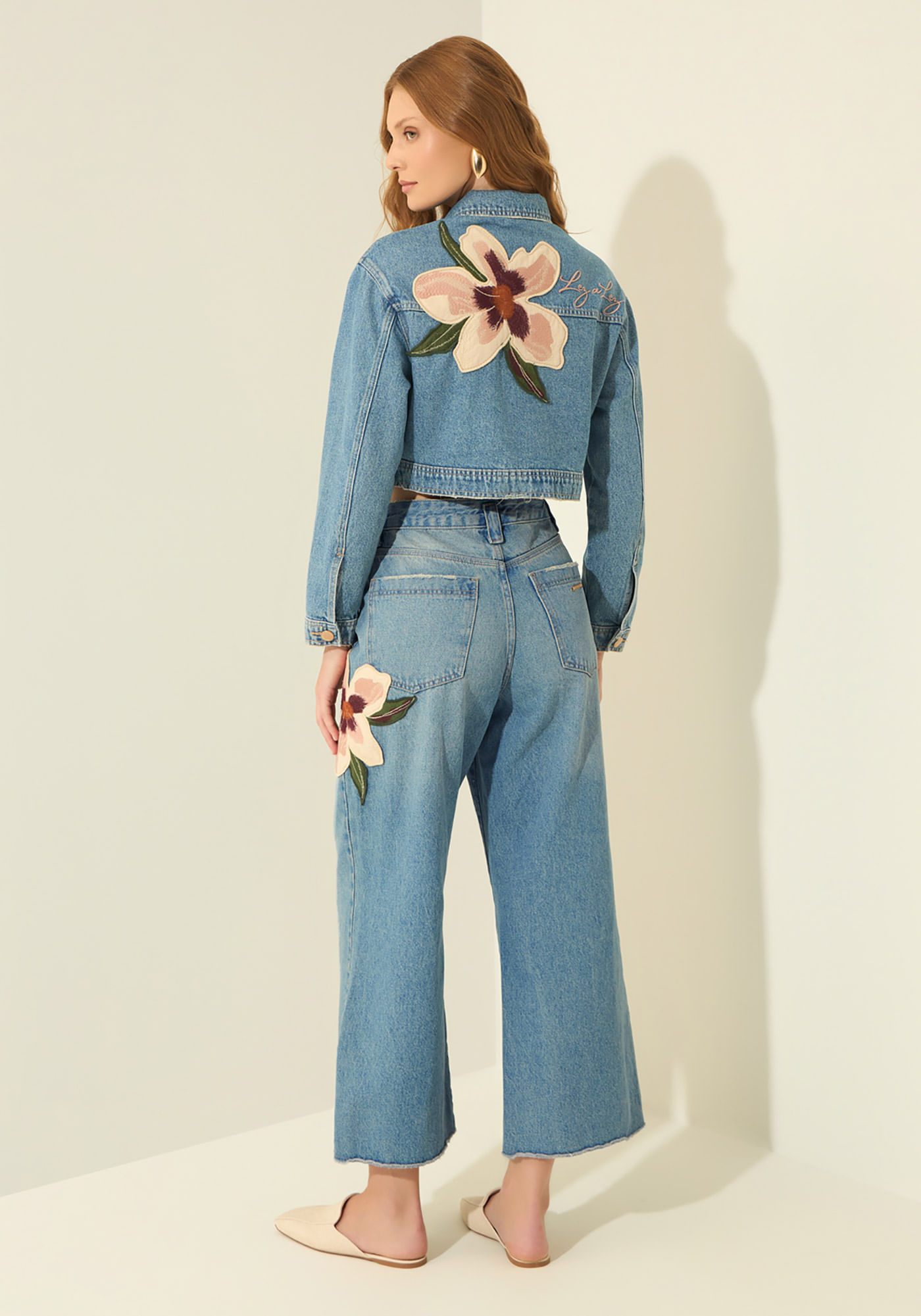 Jaqueta Jeans Com Bolsos E Maxi Patch | Lez a Lez